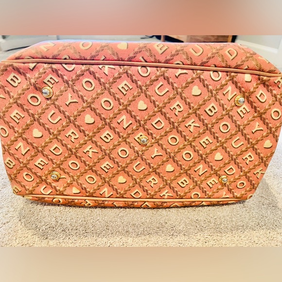 RARE Y2K Dooney & Bourke Authentic Pink Extra Large Tote - Picture 5 of 16